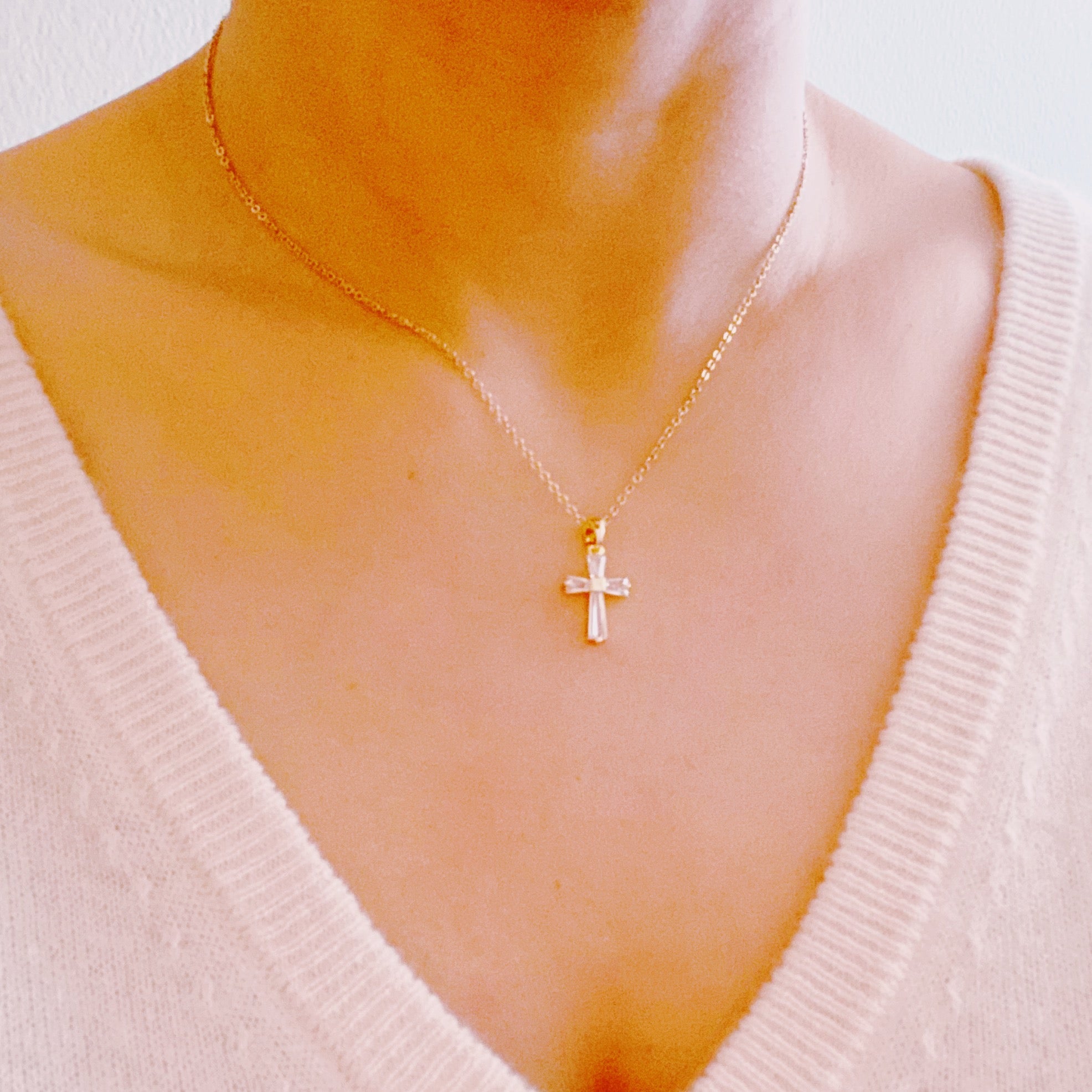 18K Gold Plated Gucci Link Cross Necklace