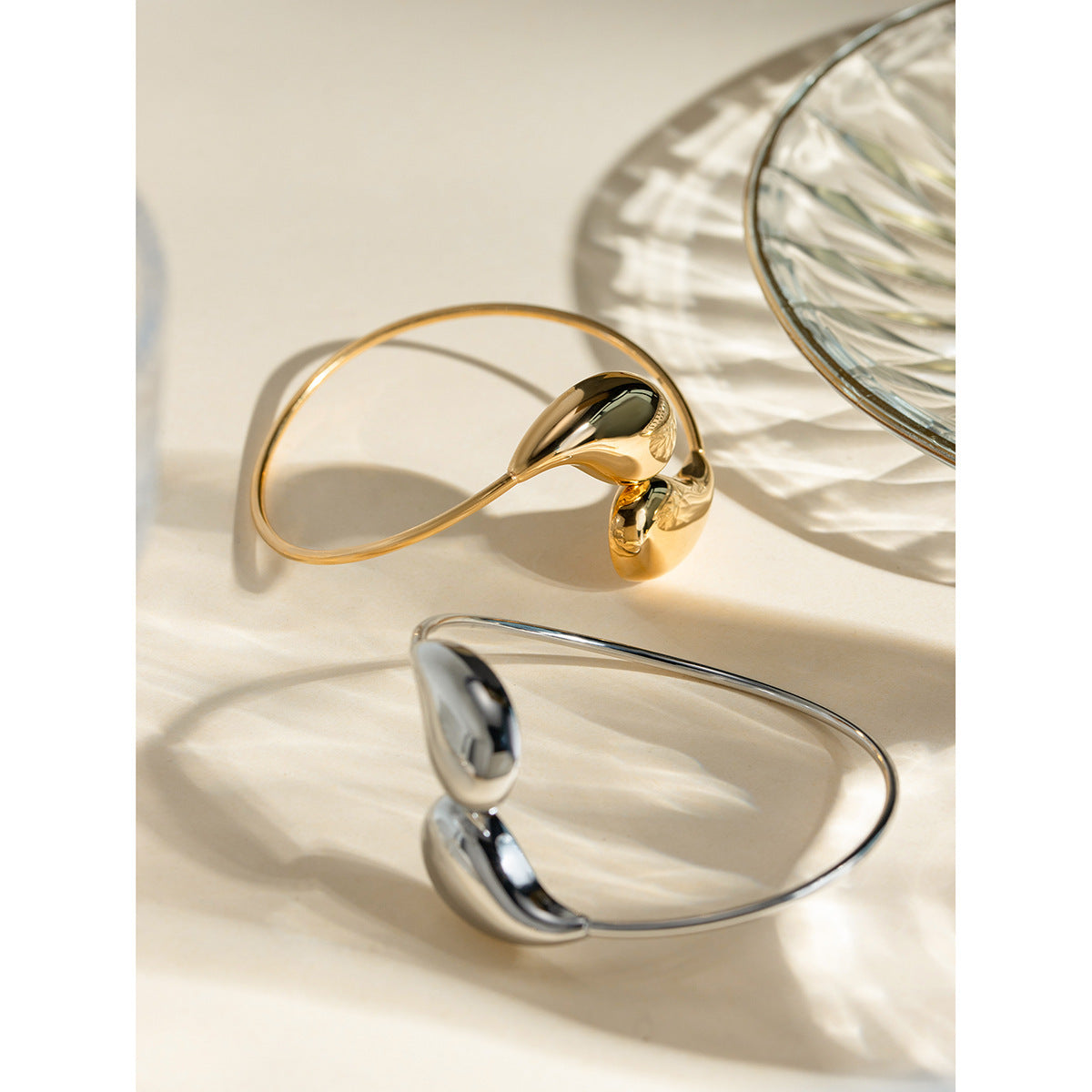 18K Gold Plated  Water Drop Twist Bracelet