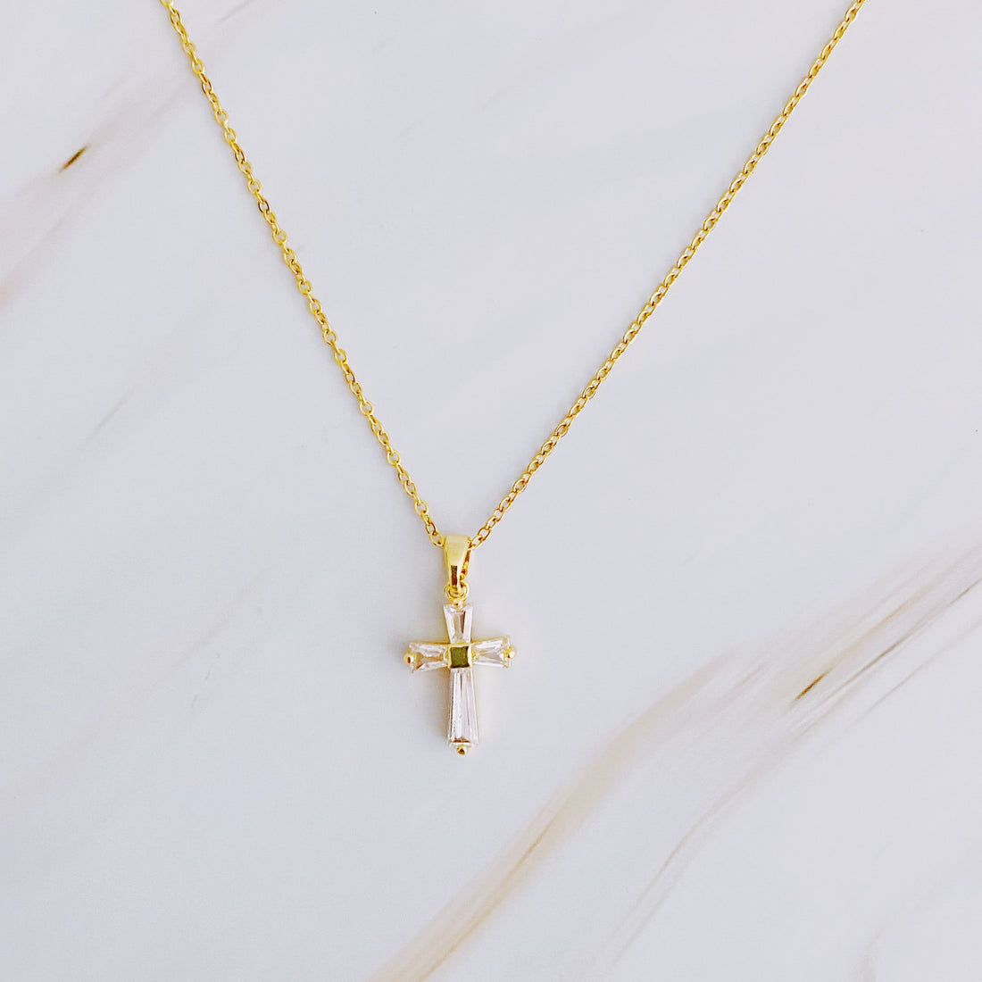 18K Gold Plated Gucci Link Cross Necklace