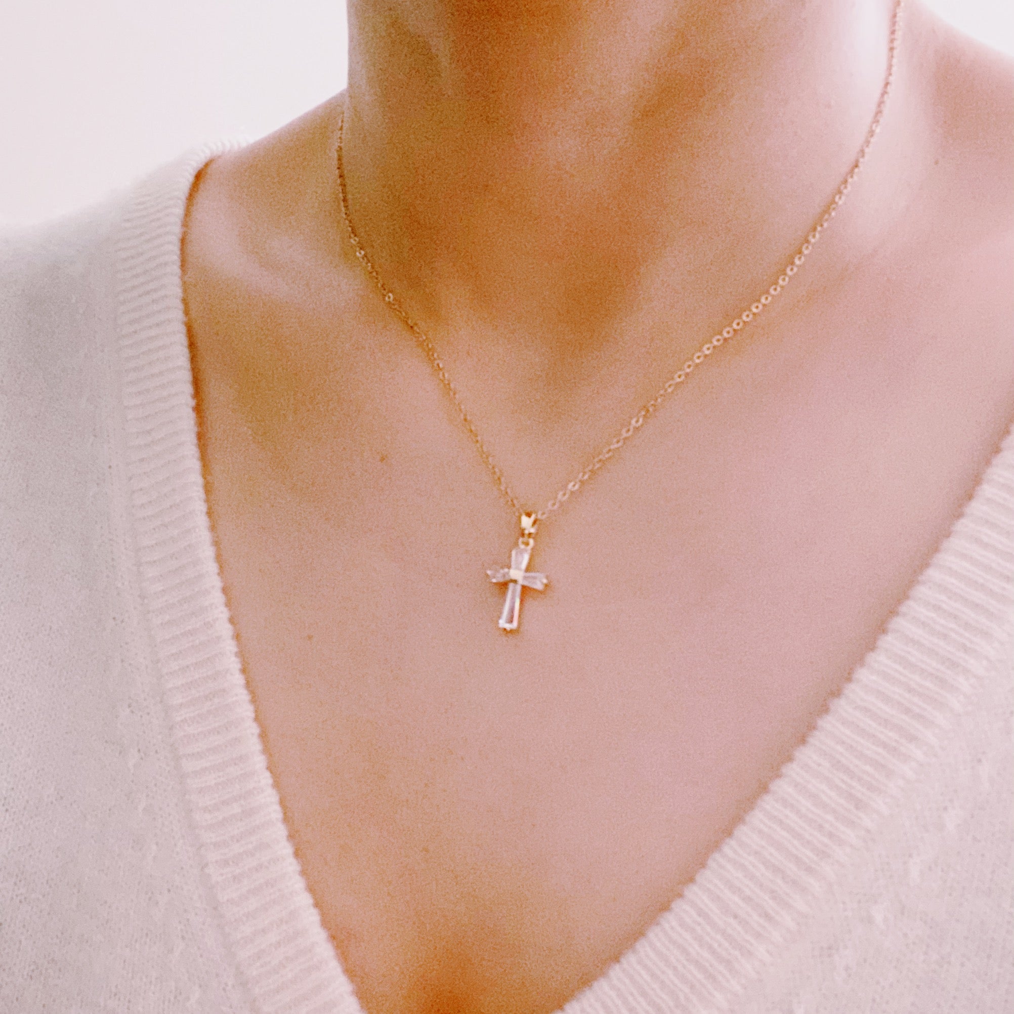 18K Gold Plated Gucci Link Cross Necklace