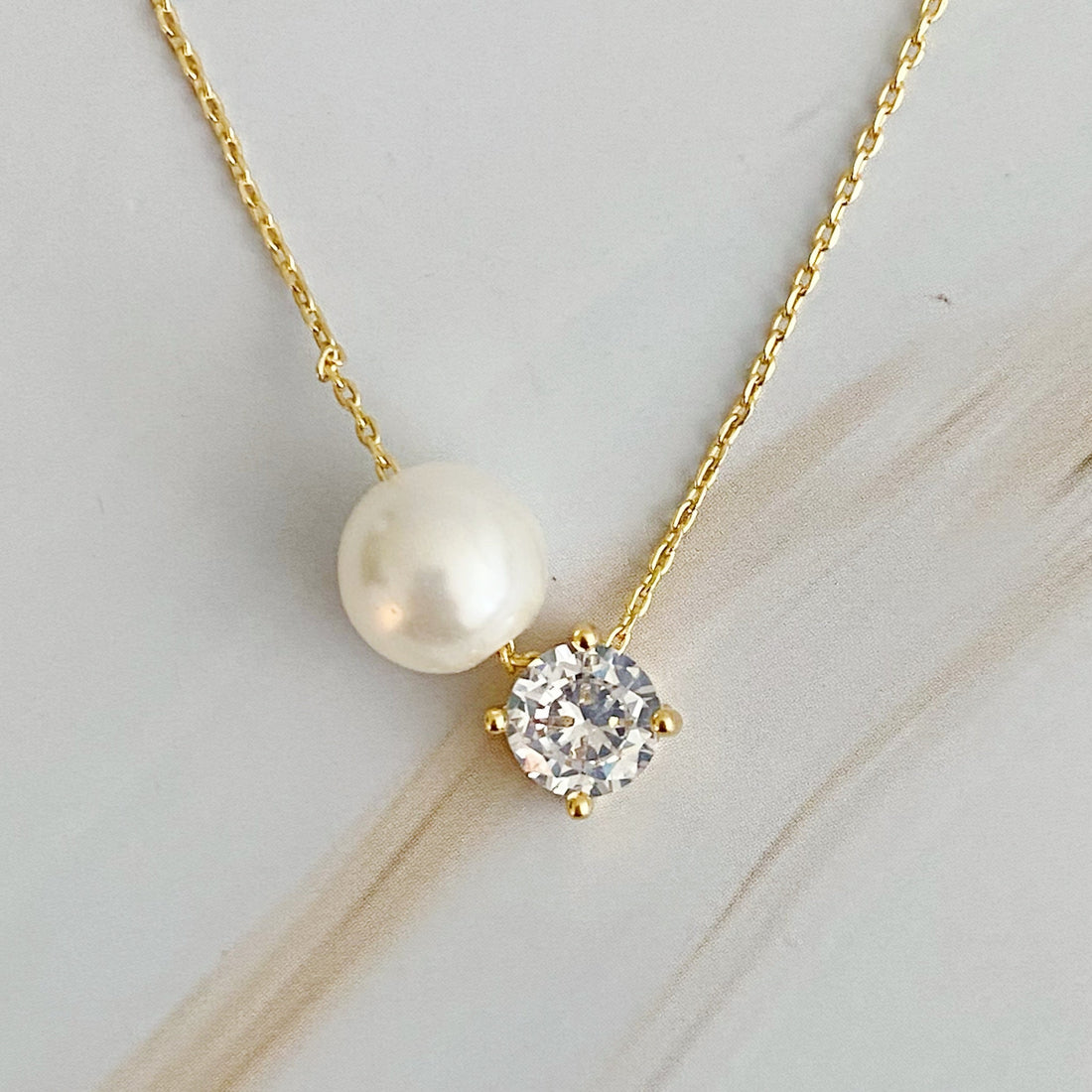18K Gold Plated Single Pearl And Diamond Necklace