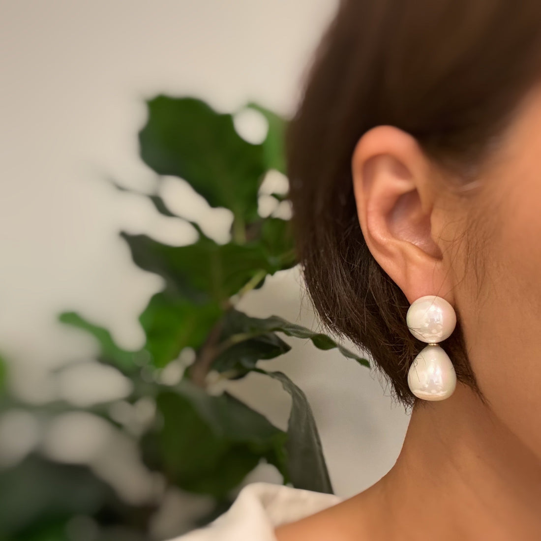 18K Gold  Plated Droop Pearl Earrings