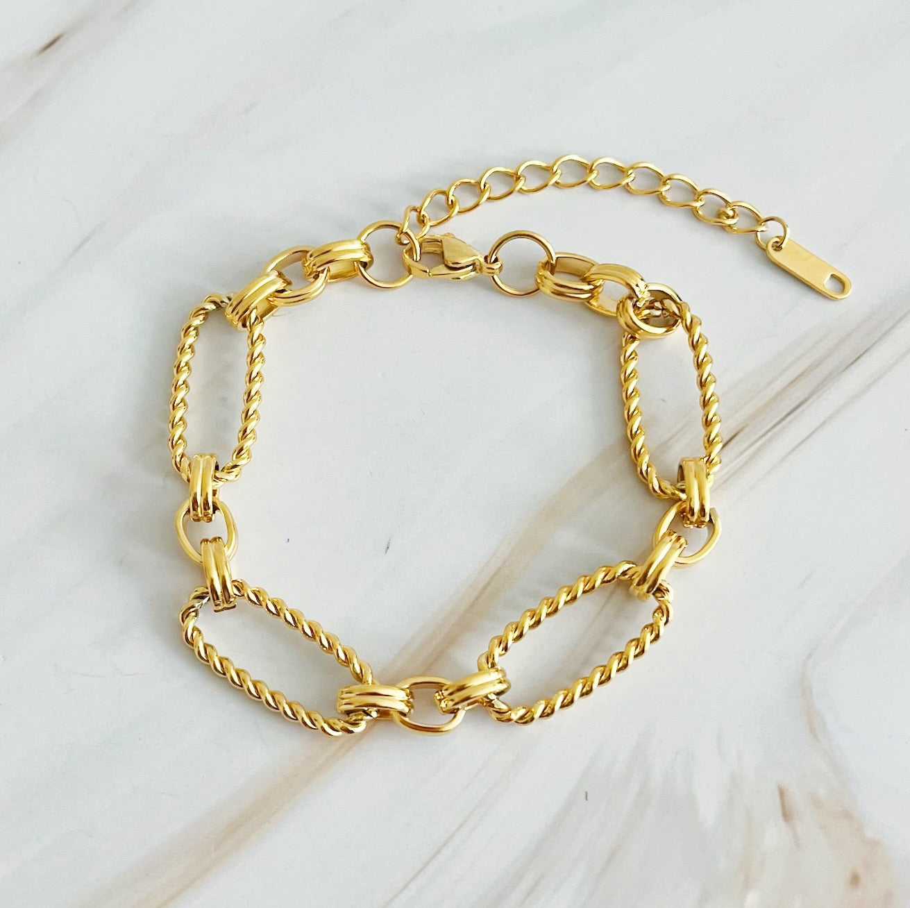 18K Gold Plated Linked Cabled Bracelet