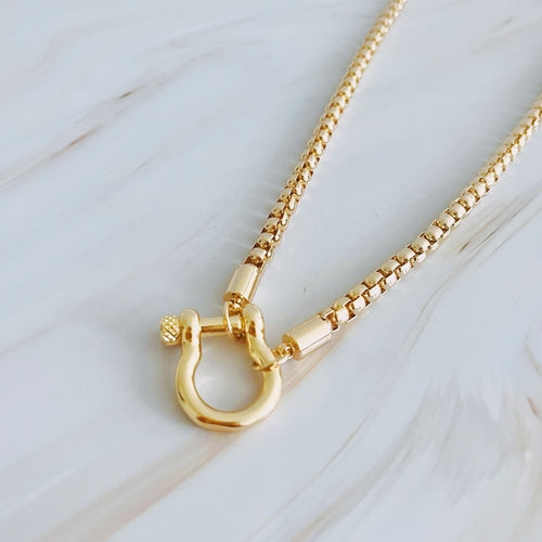 18K Gold PLated Luxe Pendant Box Chain Necklace