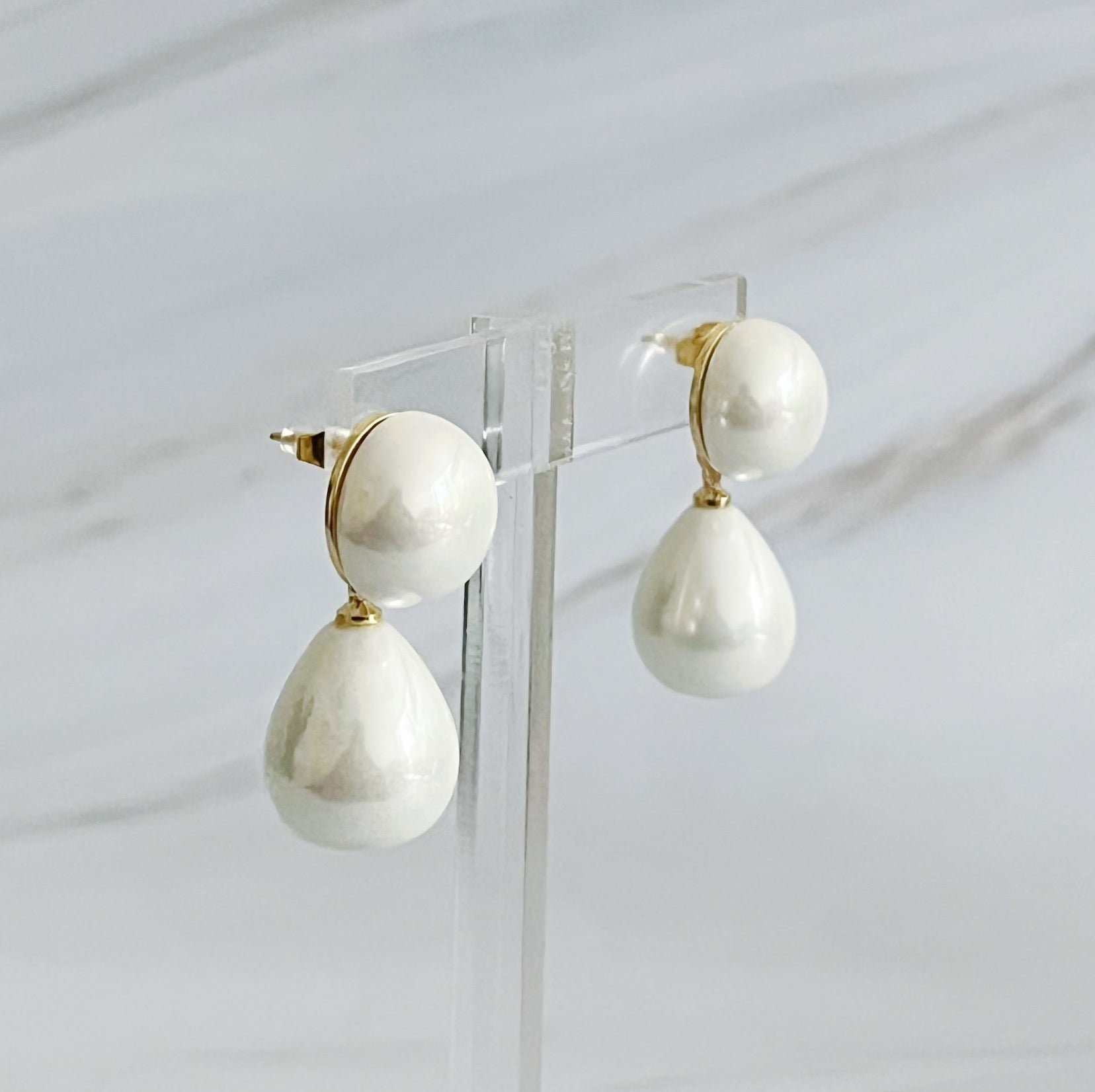 18K Gold  Plated Droop Pearl Earrings