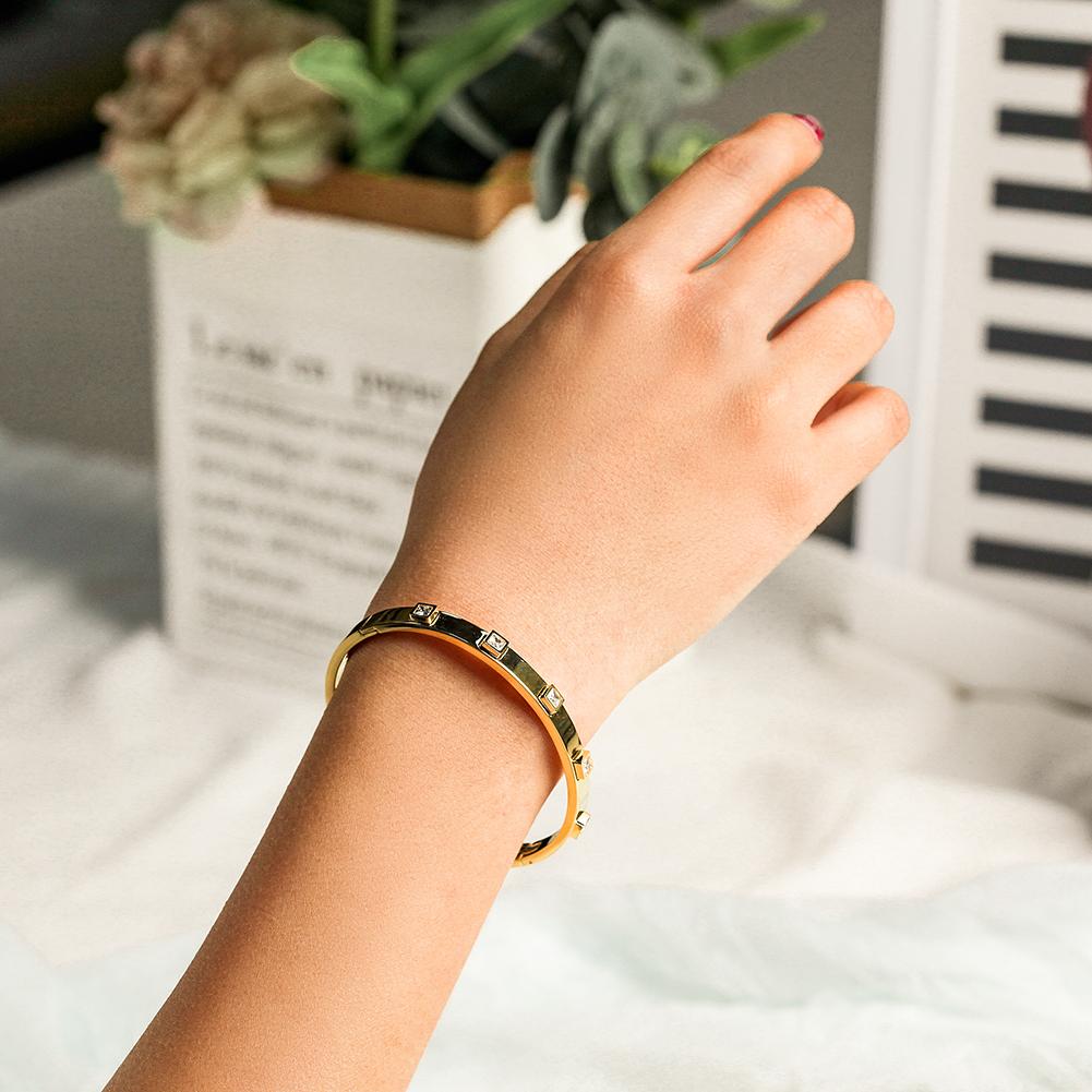 18K Gold Plated with Diamond  Hinged Bangle