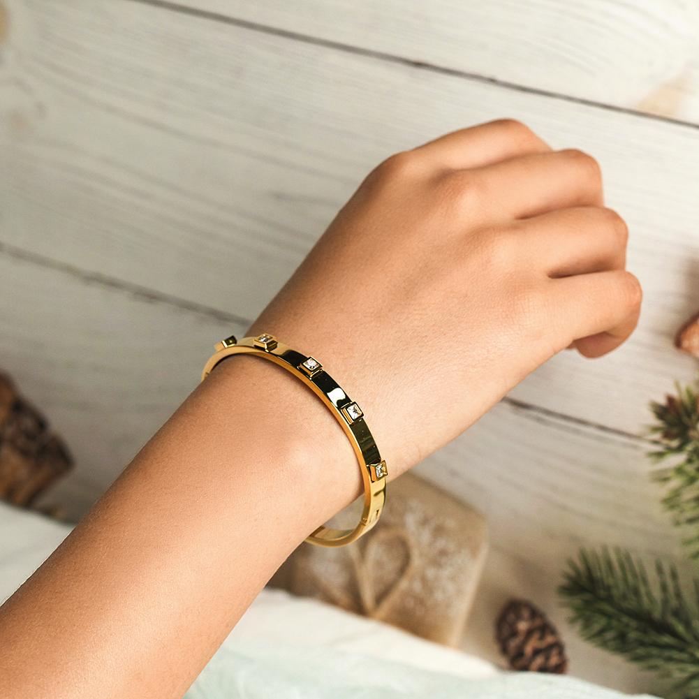 18K Gold Plated with Diamond  Hinged Bangle