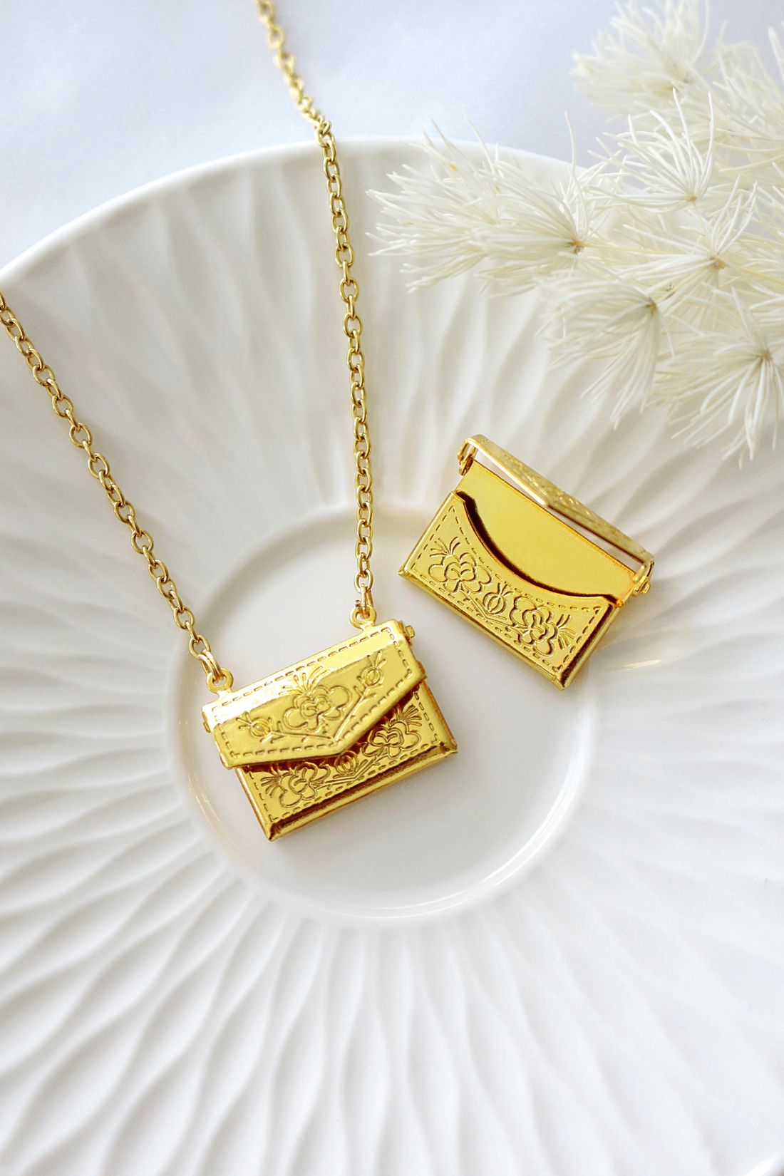 24k gold plated Daisy Envelope Locket Necklace