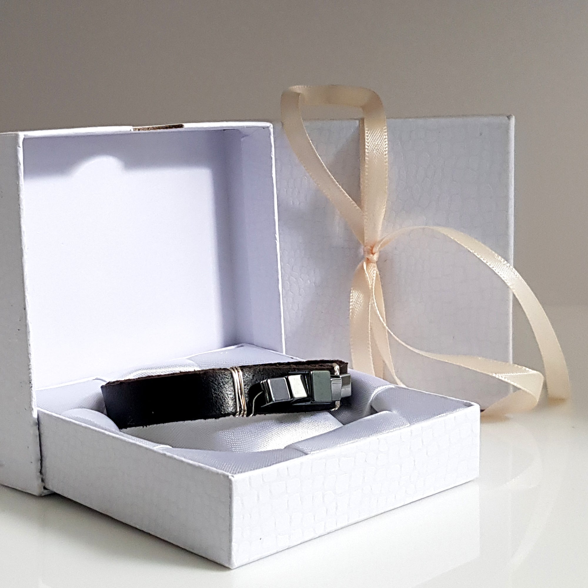 925 Sterling Silver Black Leather & Haematite Band Bracelet