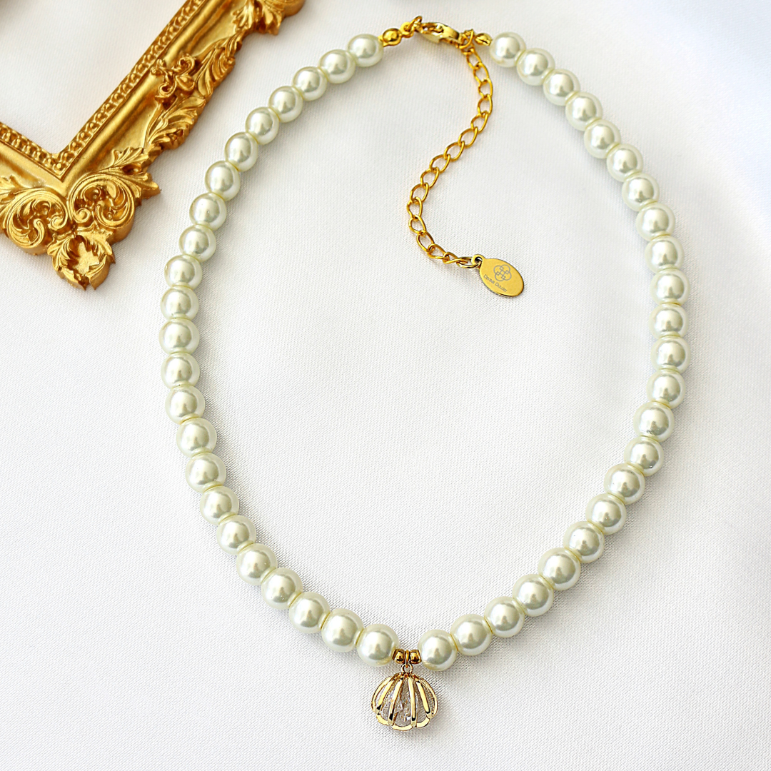 24K Gold plated Seashell Czech Pearls Choker