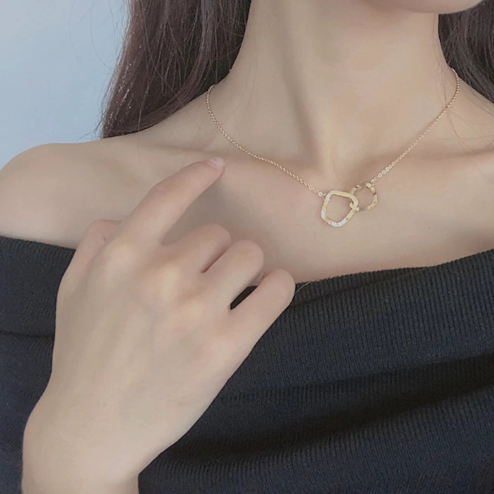 14k gold plated Interlocking Circle Necklace