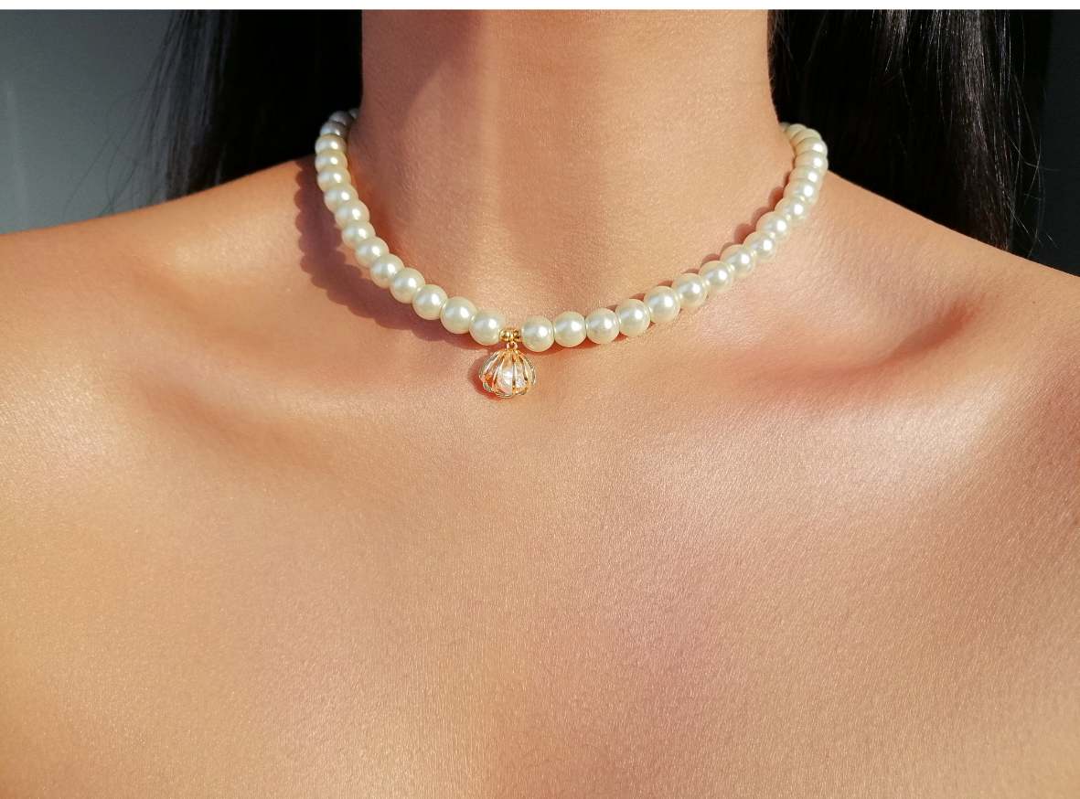 24K Gold plated Seashell Czech Pearls Choker