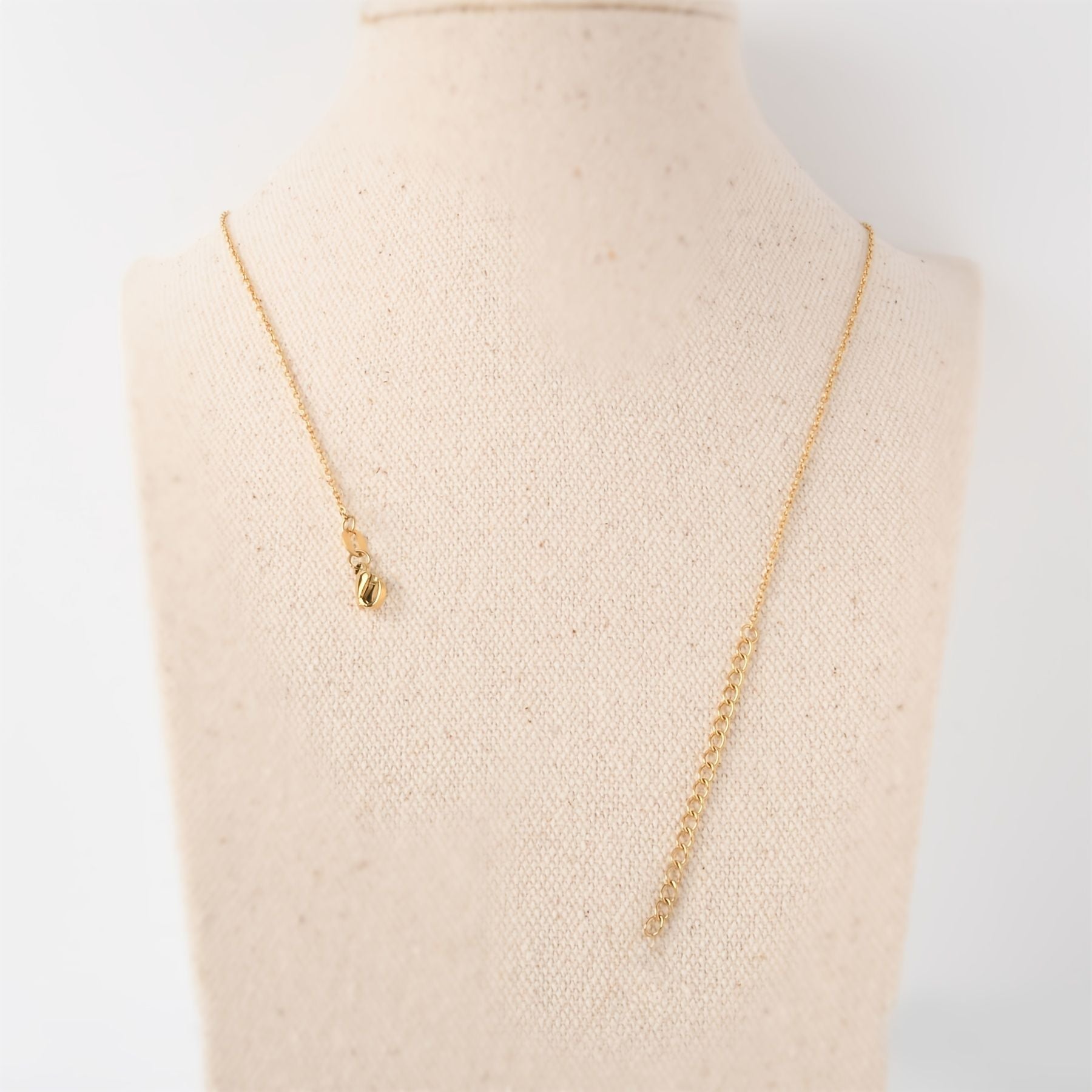 18K Gold Plated Clover Leaf  with a black center stone NNecklace